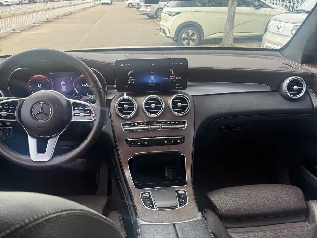Mercedes-Benz GLC — миниатюра 4