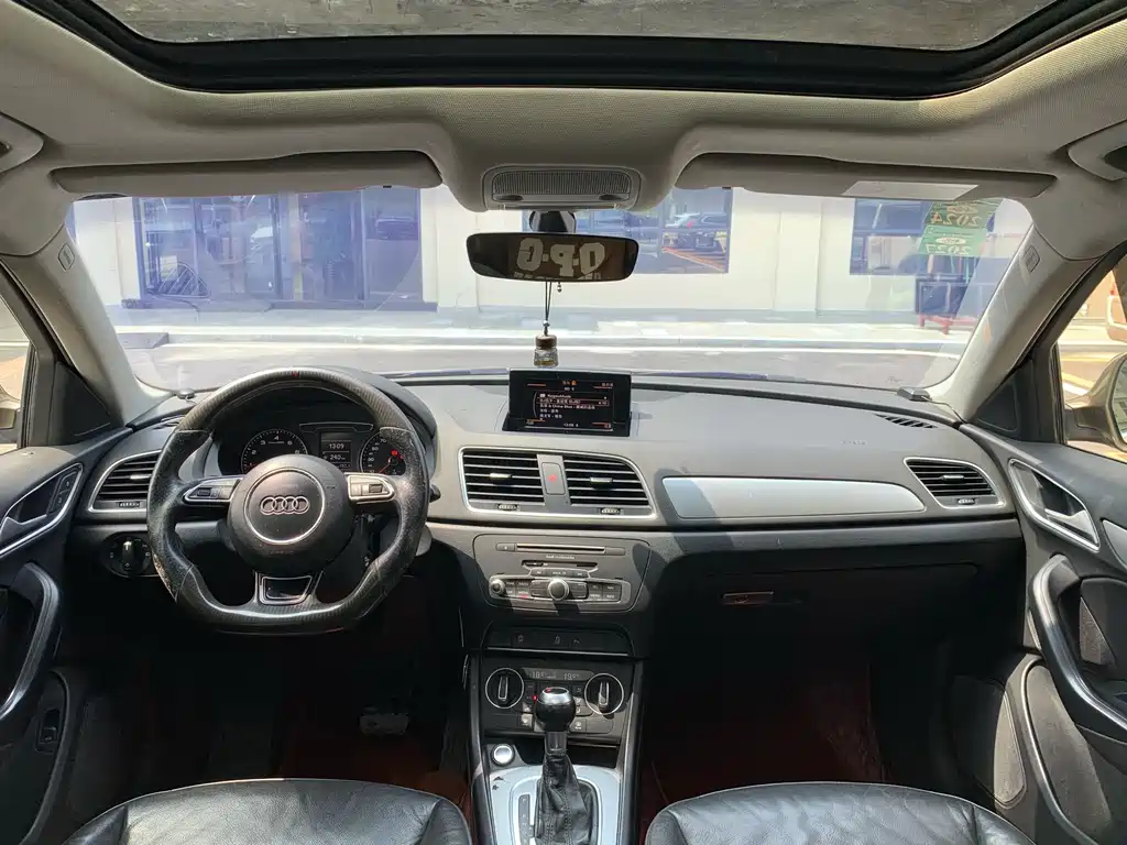 Audi Q3 — миниатюра 32
