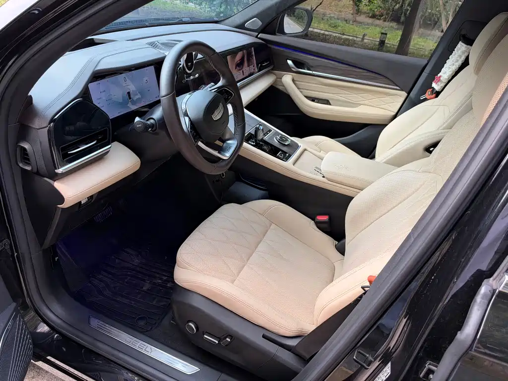Geely Xingyue L — миниатюра 4