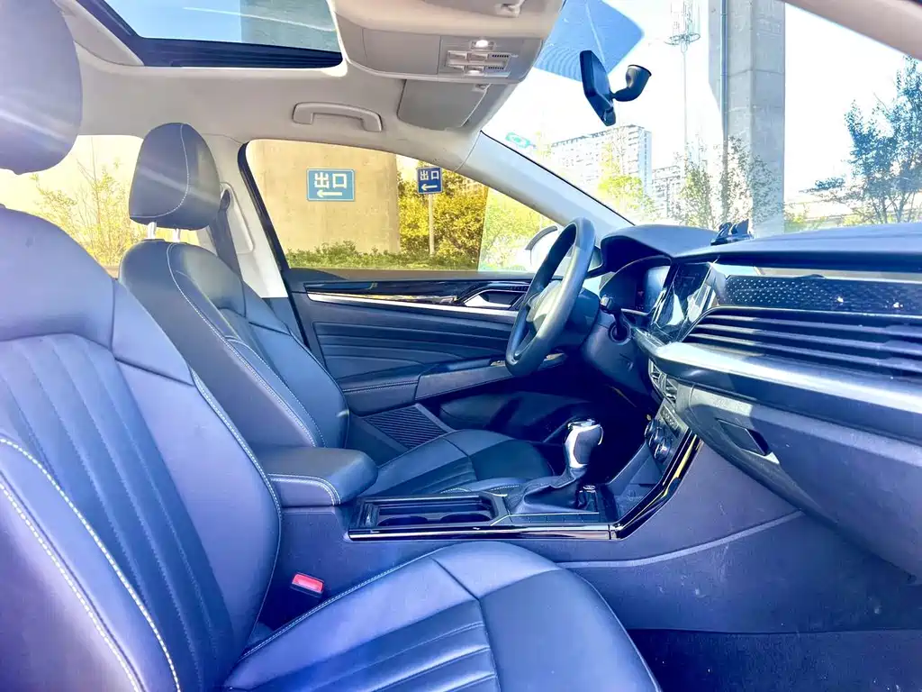 Volkswagen Passat — миниатюра 11