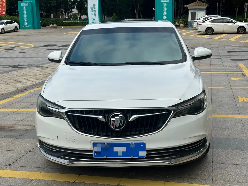 Buick Excelle — миниатюра 2