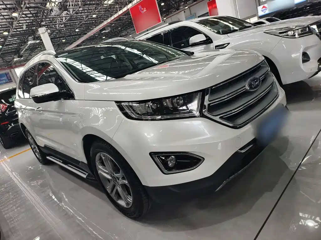 Ford Edge — миниатюра 4
