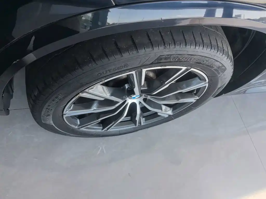 BMW X5 — миниатюра 23