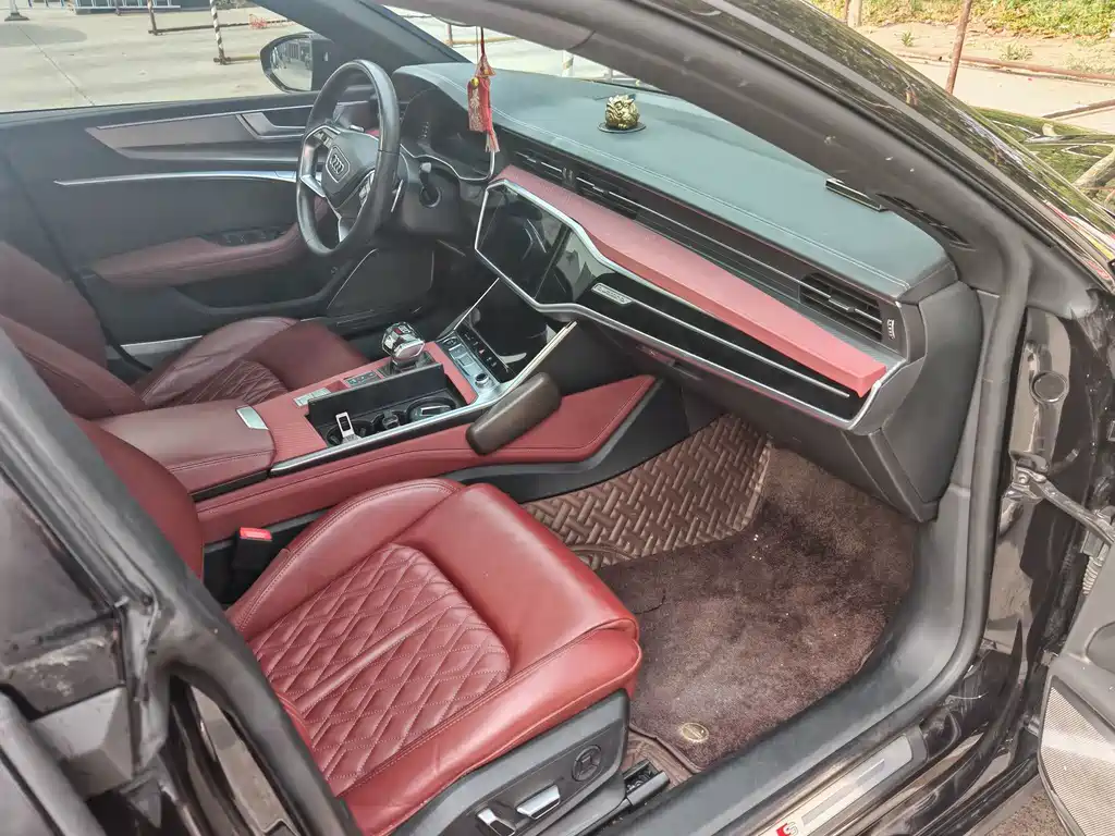 Audi A7L — миниатюра 4