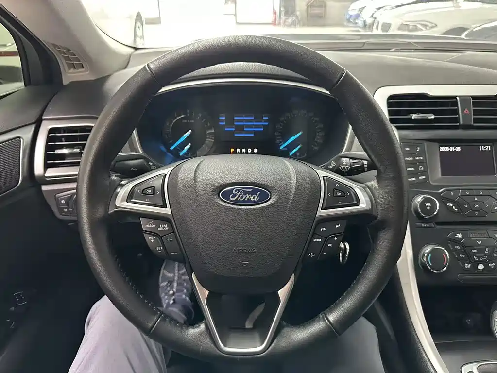 Ford Mondeo 2013 1.5L GTDi180 Fashion