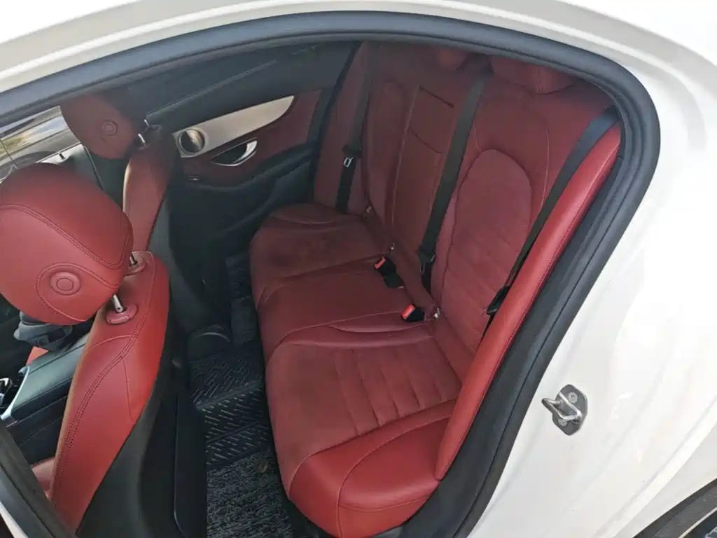 Mercedes-Benz C-Class — миниатюра 22
