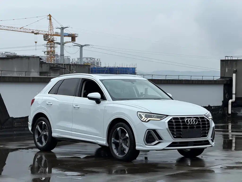 Audi Q3 2019 40 TFSI Fashion