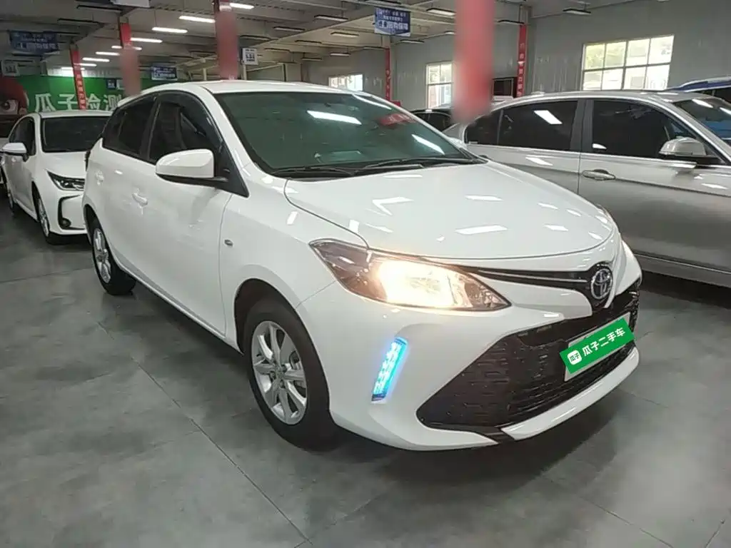 Toyota Vios FS — миниатюра 4