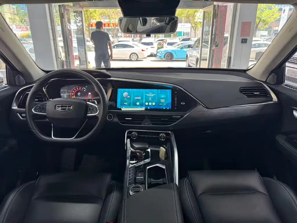 Geely Xingyue — миниатюра 9