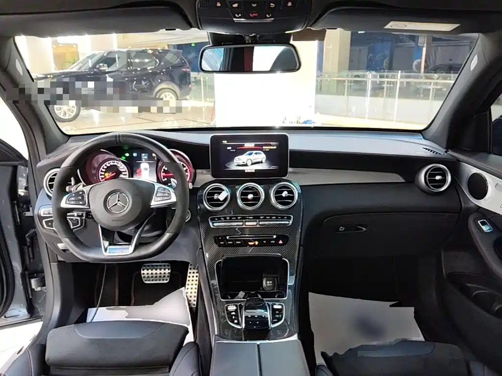 Mercedes-Benz GLC AMG — миниатюра 10