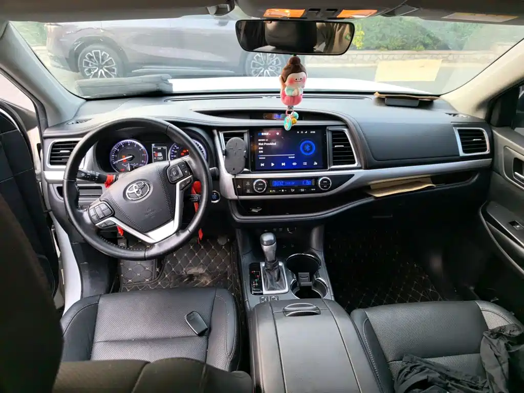 Toyota Highlander — миниатюра 13