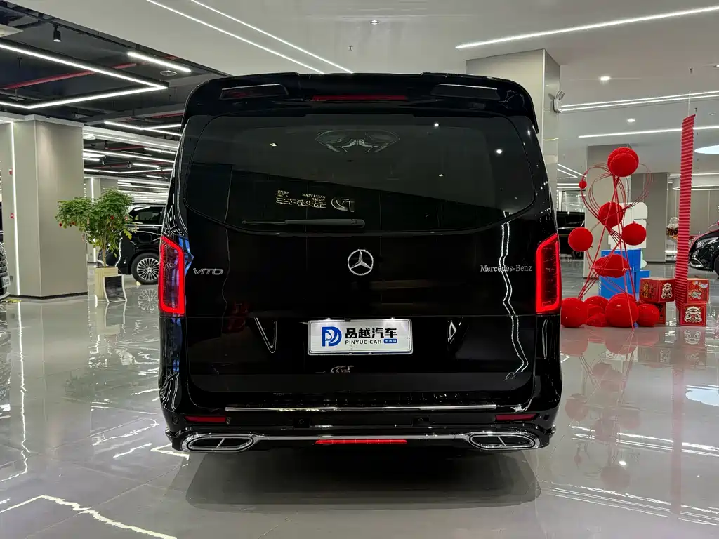MERCEDES-BENZ VITO