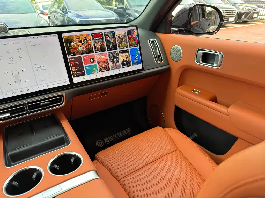 Li Auto Li L8 — миниатюра 10