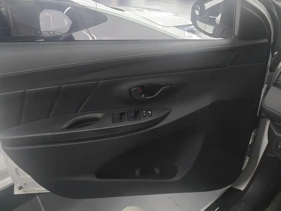Toyota Vios — миниатюра 7