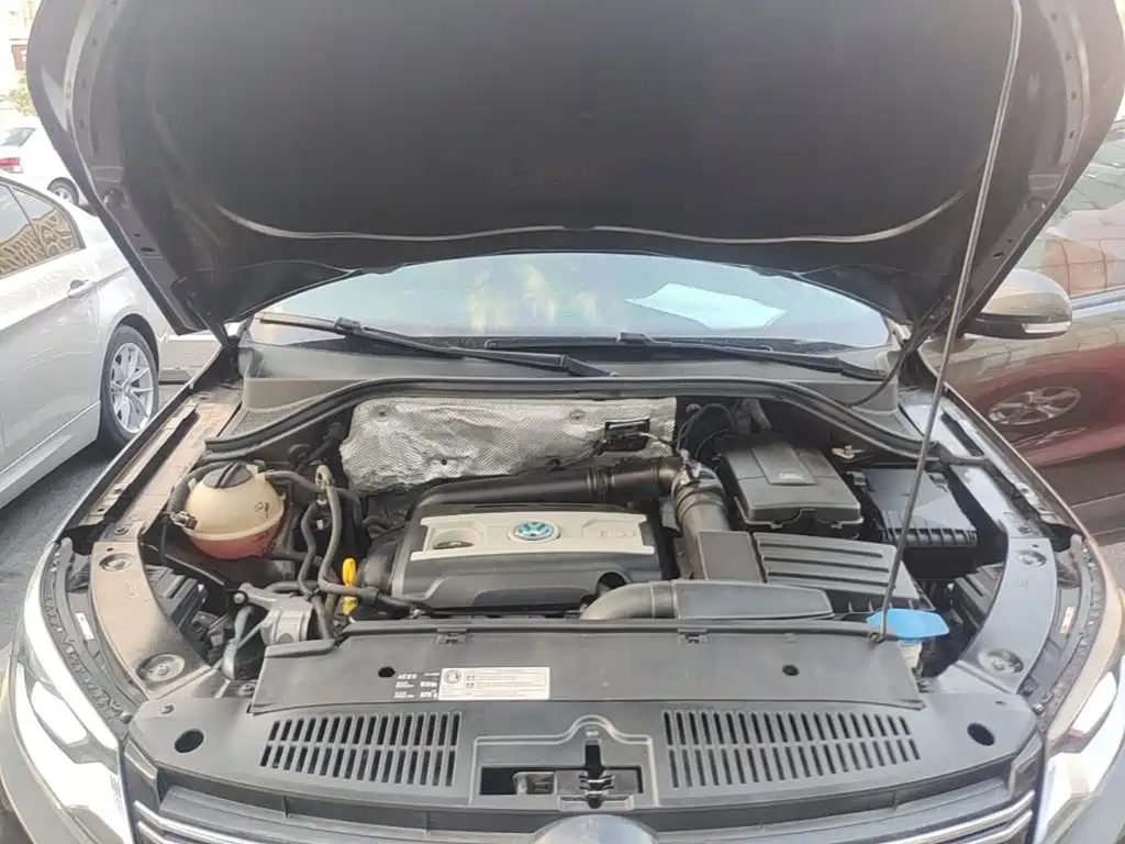 Volkswagen Tiguan — миниатюра 20