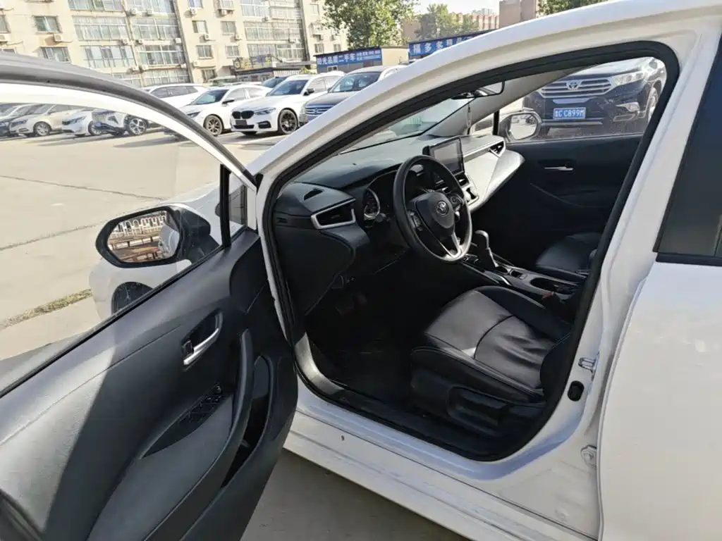 Toyota Corolla — миниатюра 16