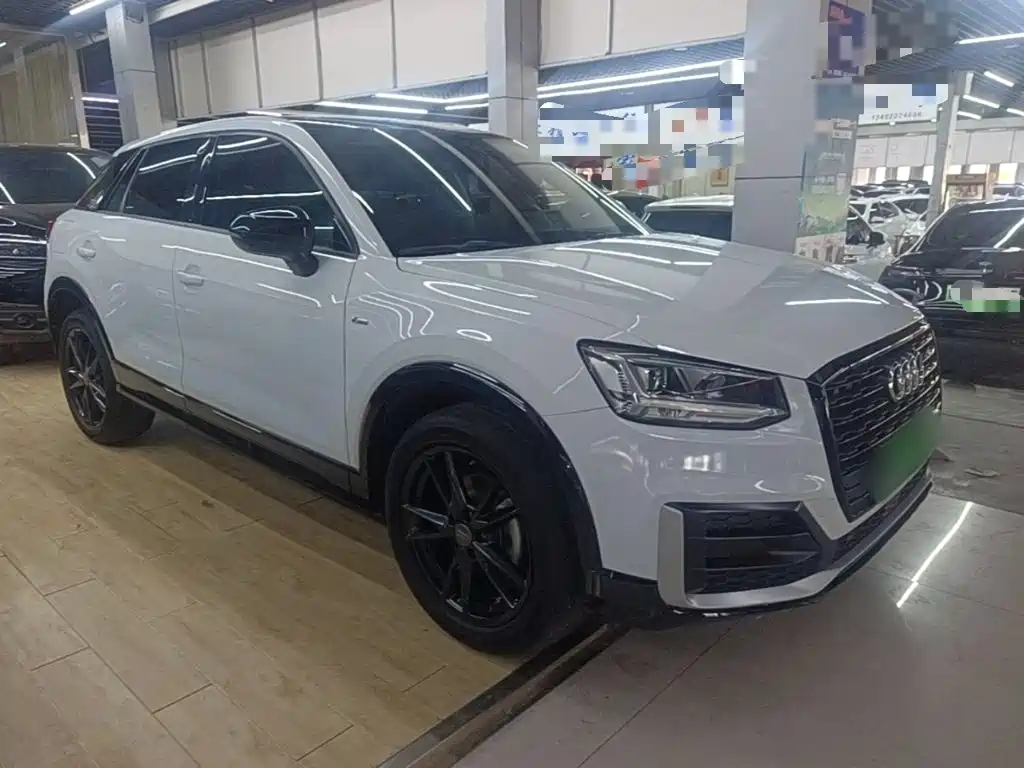 Audi Q2L — миниатюра 4