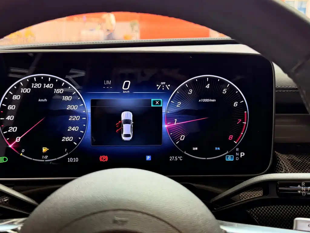 Mercedes-Benz C-Class — миниатюра 13