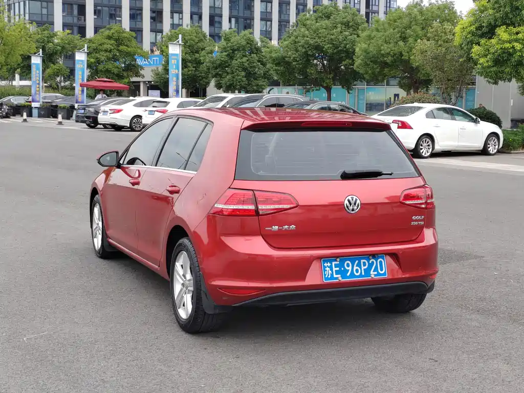 Volkswagen Golf — миниатюра 9