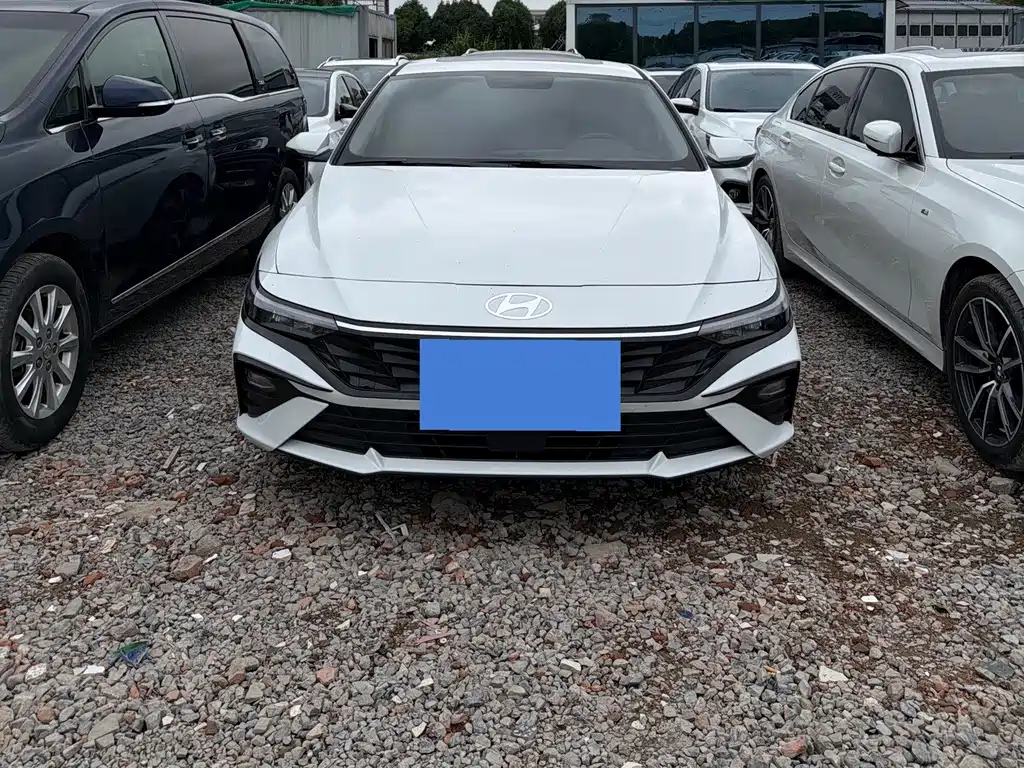 Hyundai Elantra 2026 1.5L CVT GLS Lead