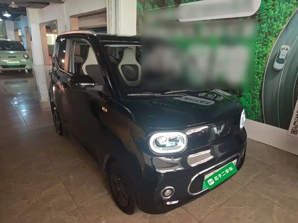 Wuling MINIEV — миниатюра 4
