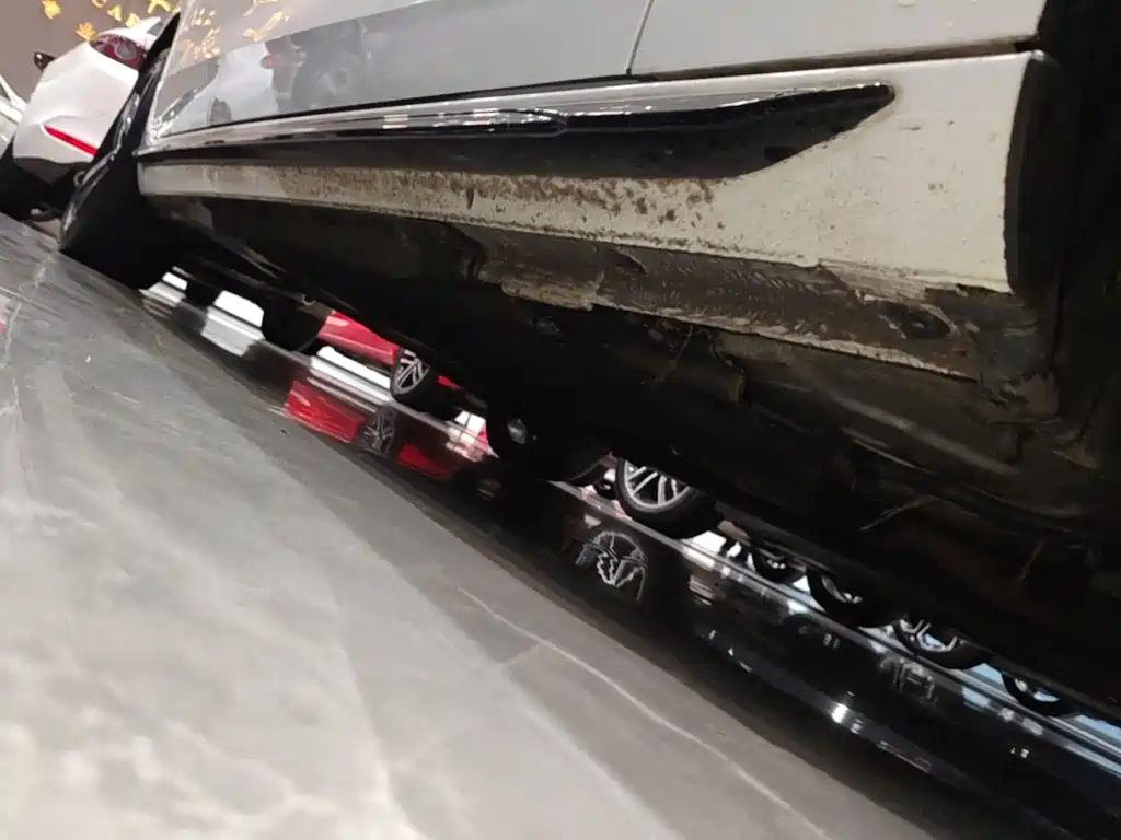Audi A4L — миниатюра 21