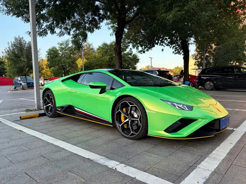 Lamborghini Huracán — миниатюра 3