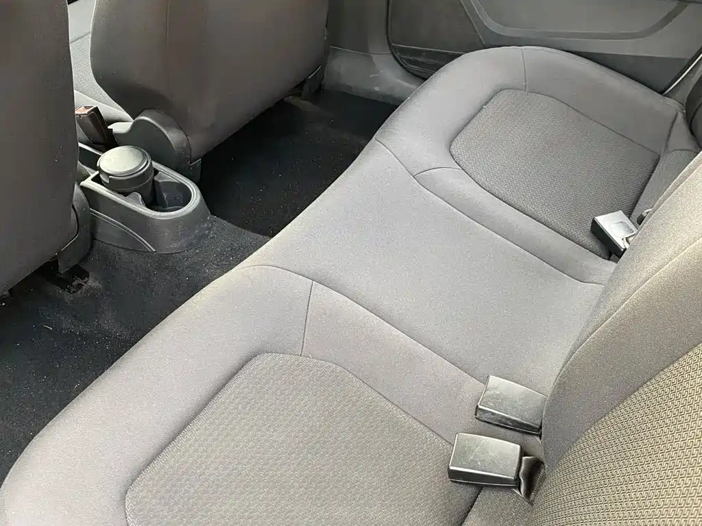 Volkswagen Santana — миниатюра 5