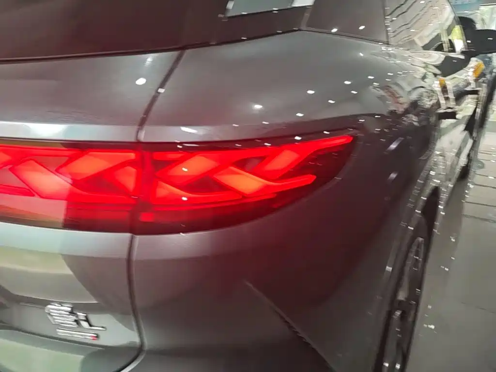 BYD Tang L — миниатюра 8
