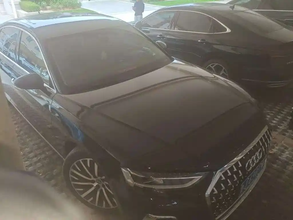Audi A8 — миниатюра 3