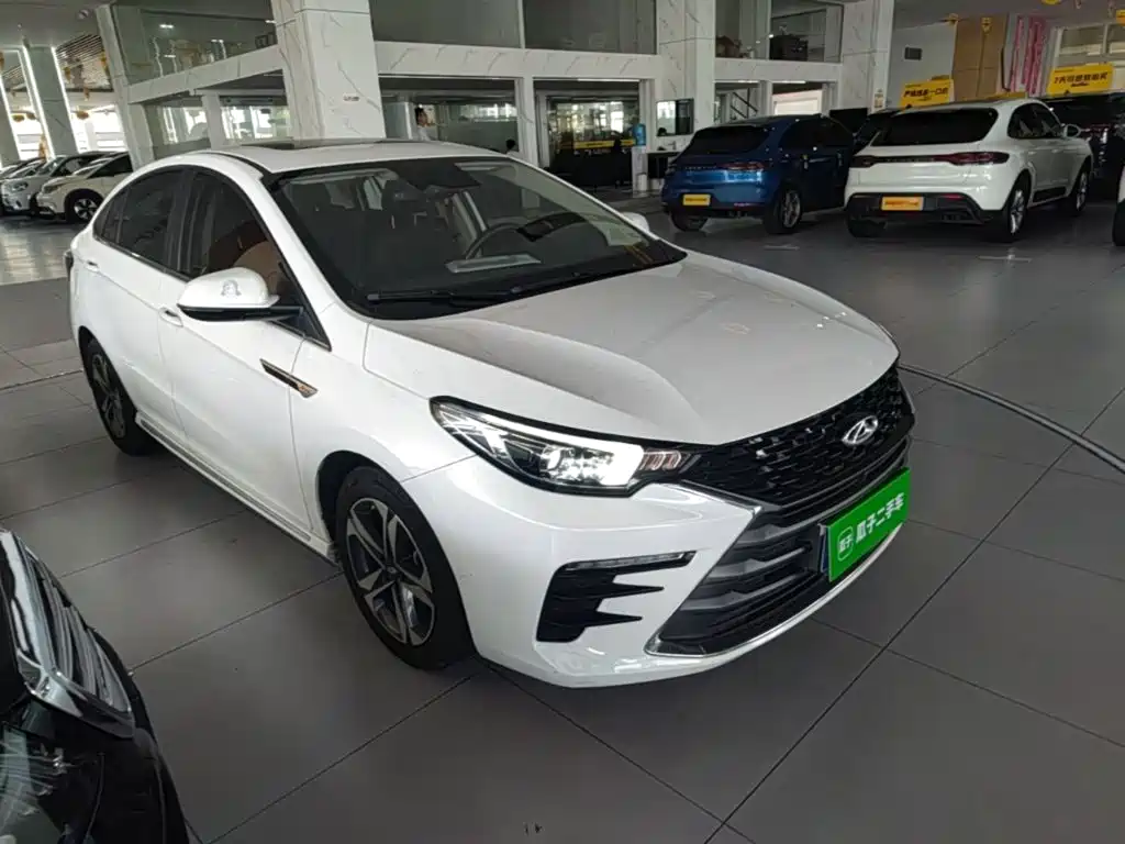 Chery Arrizo 5 PLUS — миниатюра 4