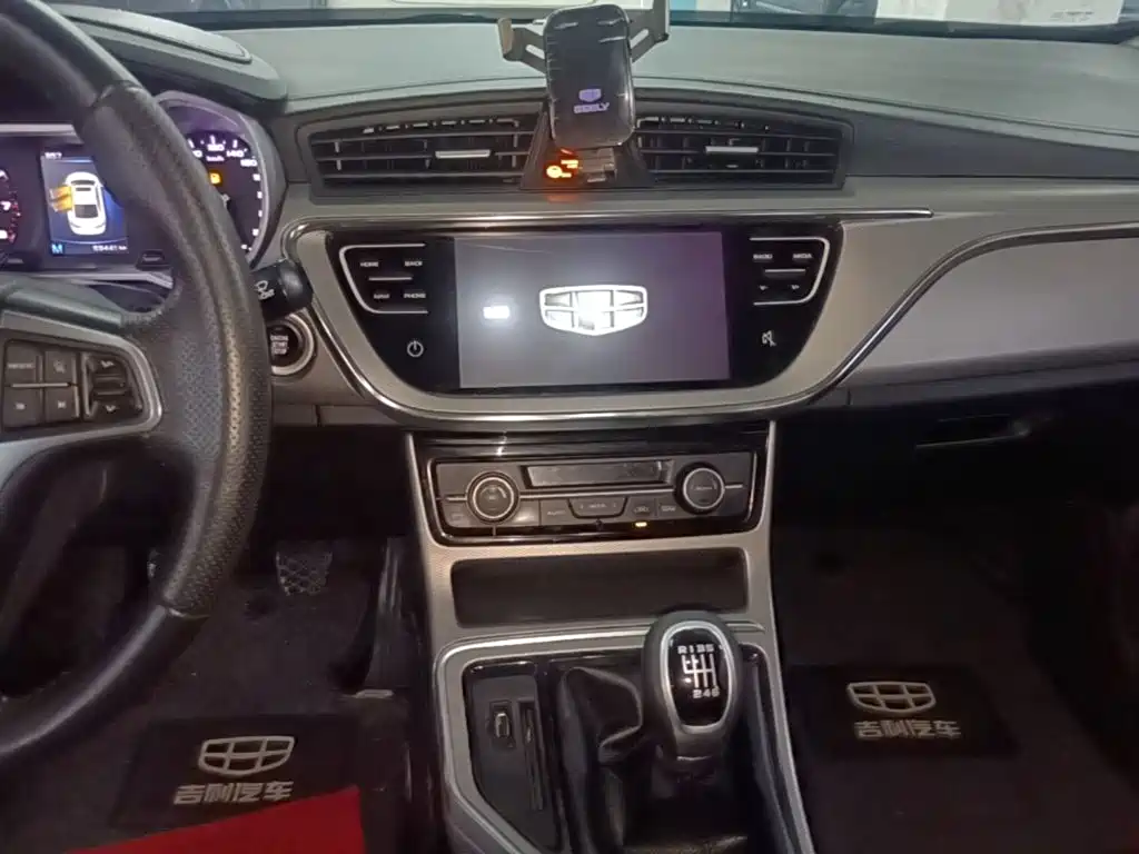 Geely Emgrand GL — миниатюра 13
