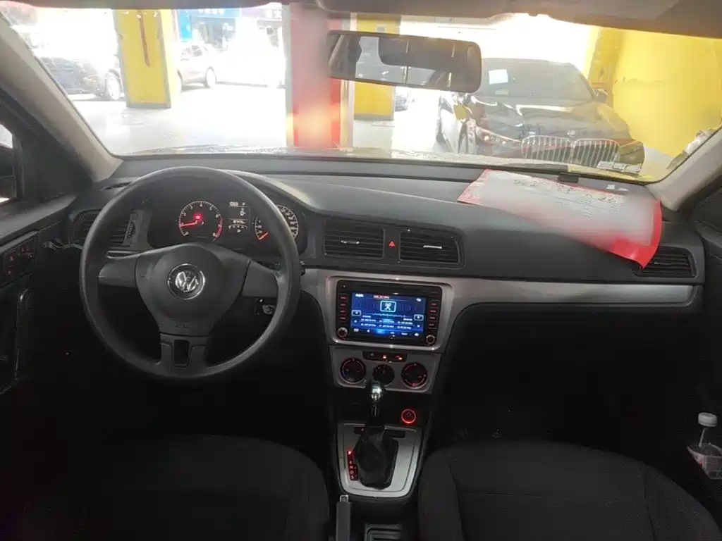 Volkswagen Lavida — миниатюра 10