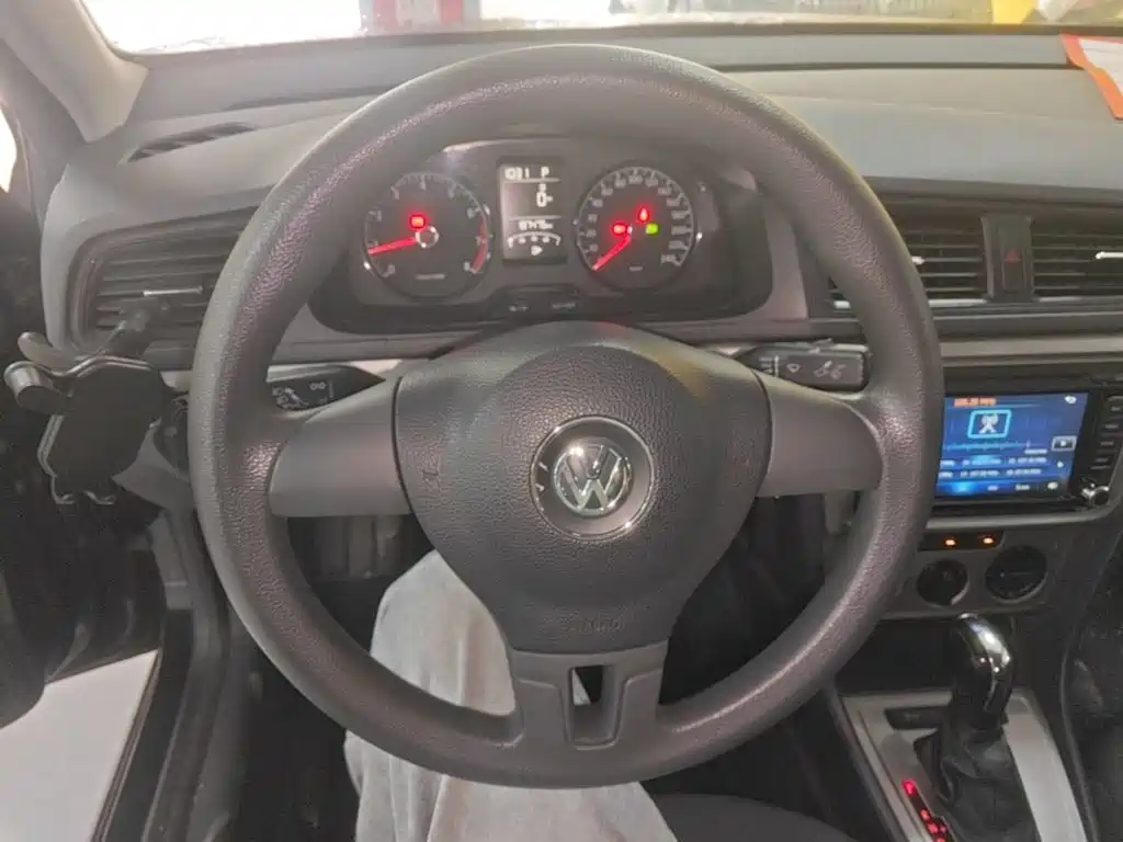 Volkswagen Lavida — миниатюра 11