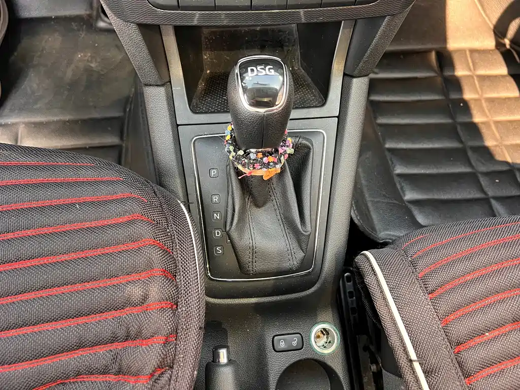 Skoda Yeti — миниатюра 13