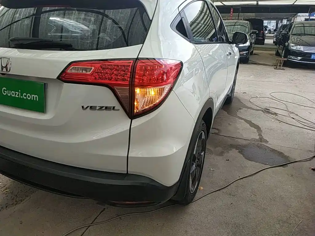 Honda Vezel — миниатюра 8