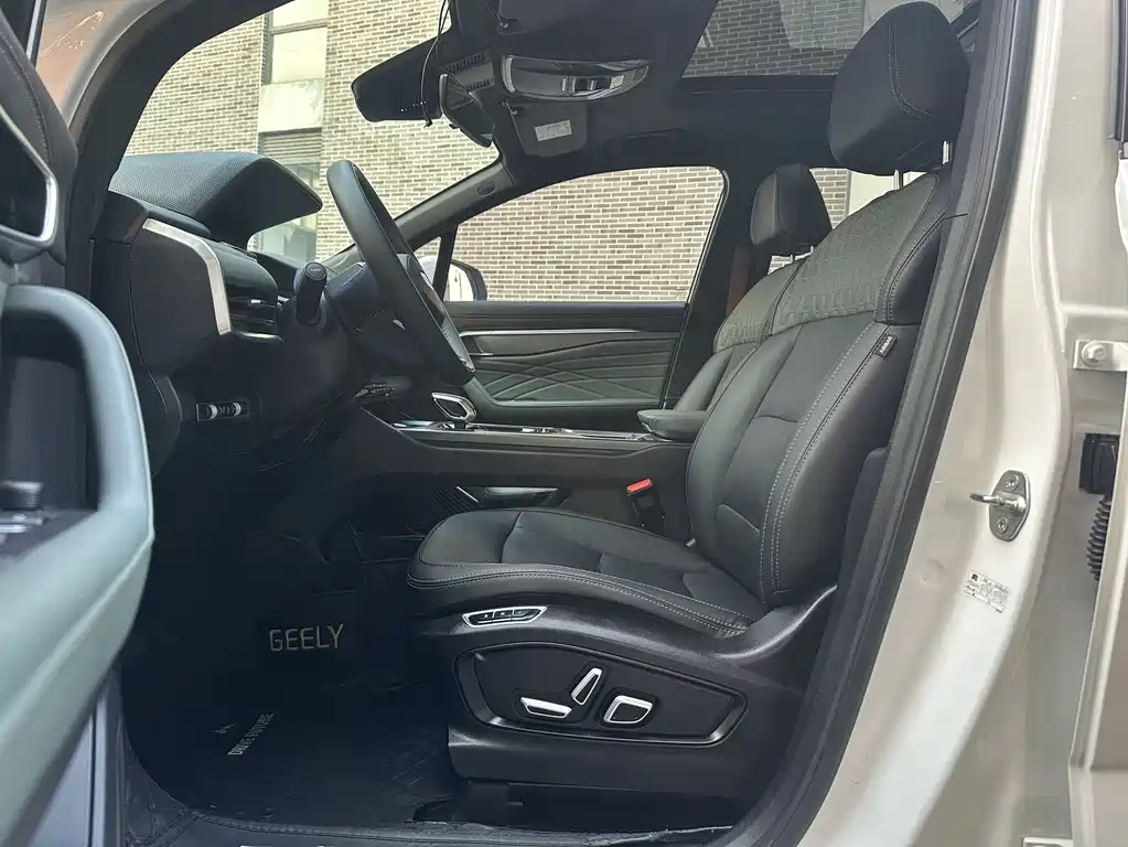 Geely Haoyue L — миниатюра 7