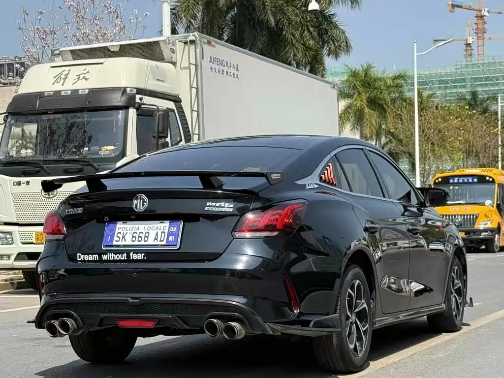 MG MG5 — миниатюра 9