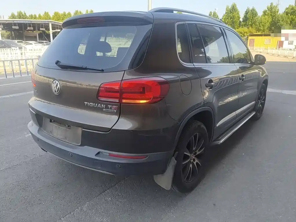 Volkswagen Tiguan — миниатюра 7