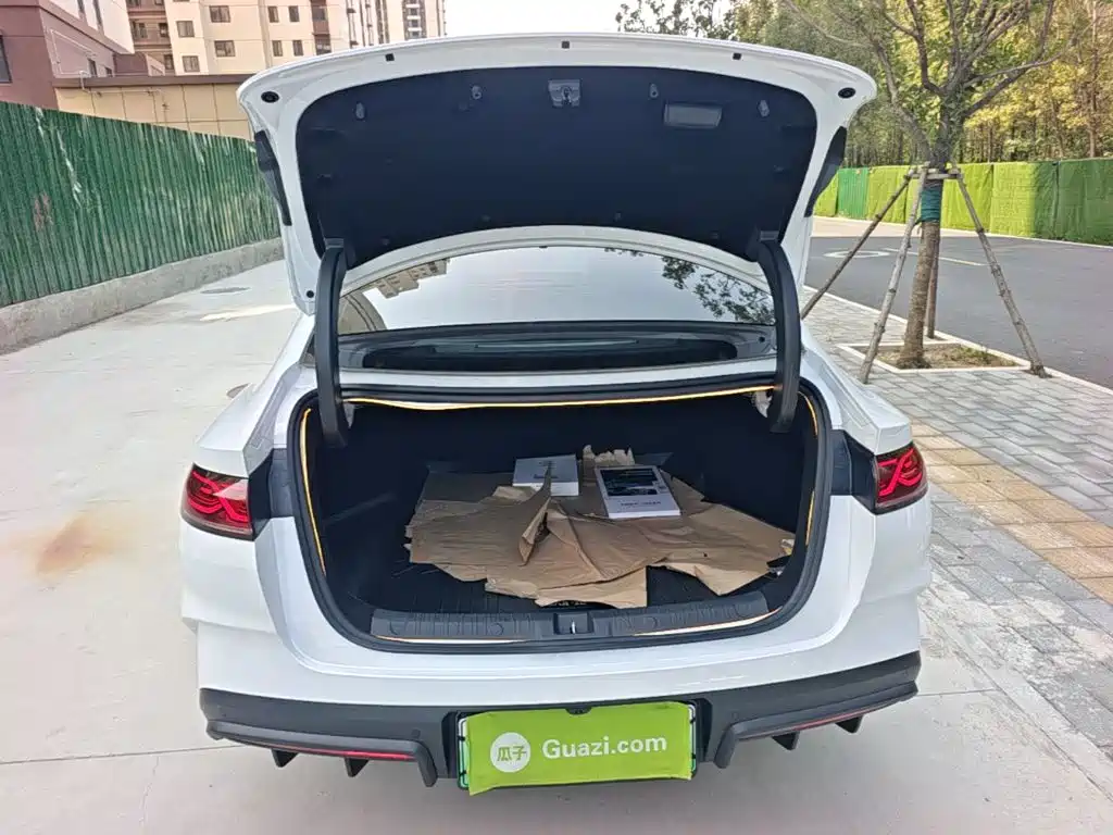 BYD Qin L — миниатюра 19