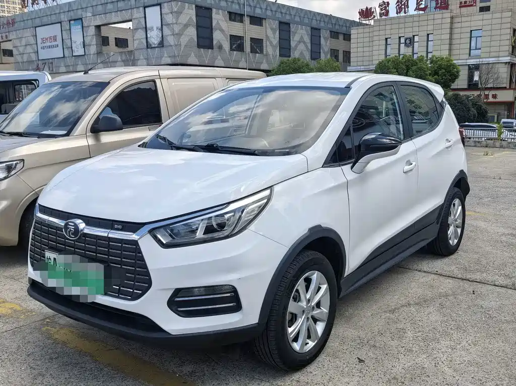 BYD Yuan EV