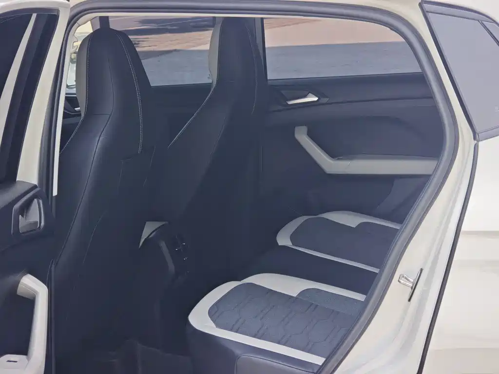 Volkswagen Tharu 2025 1.5L