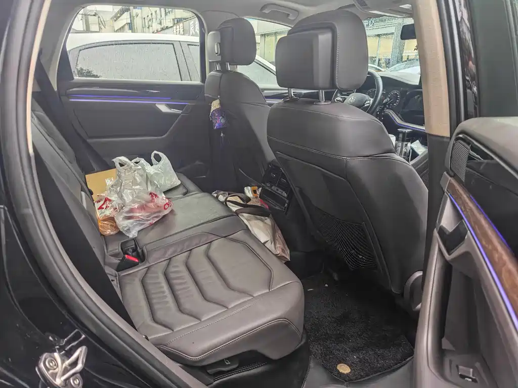 Volkswagen Touareg 2021 2.0TSI