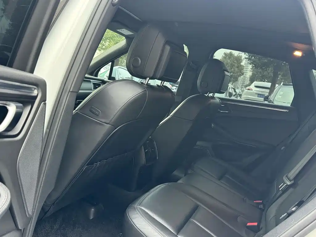 Porsche Macan 2016 Macan 2.0T