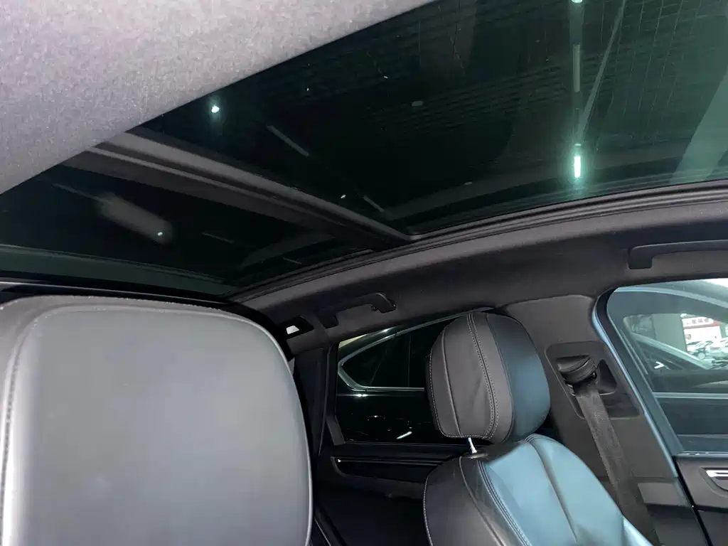 Porsche Macan 2016 Macan 2.0T