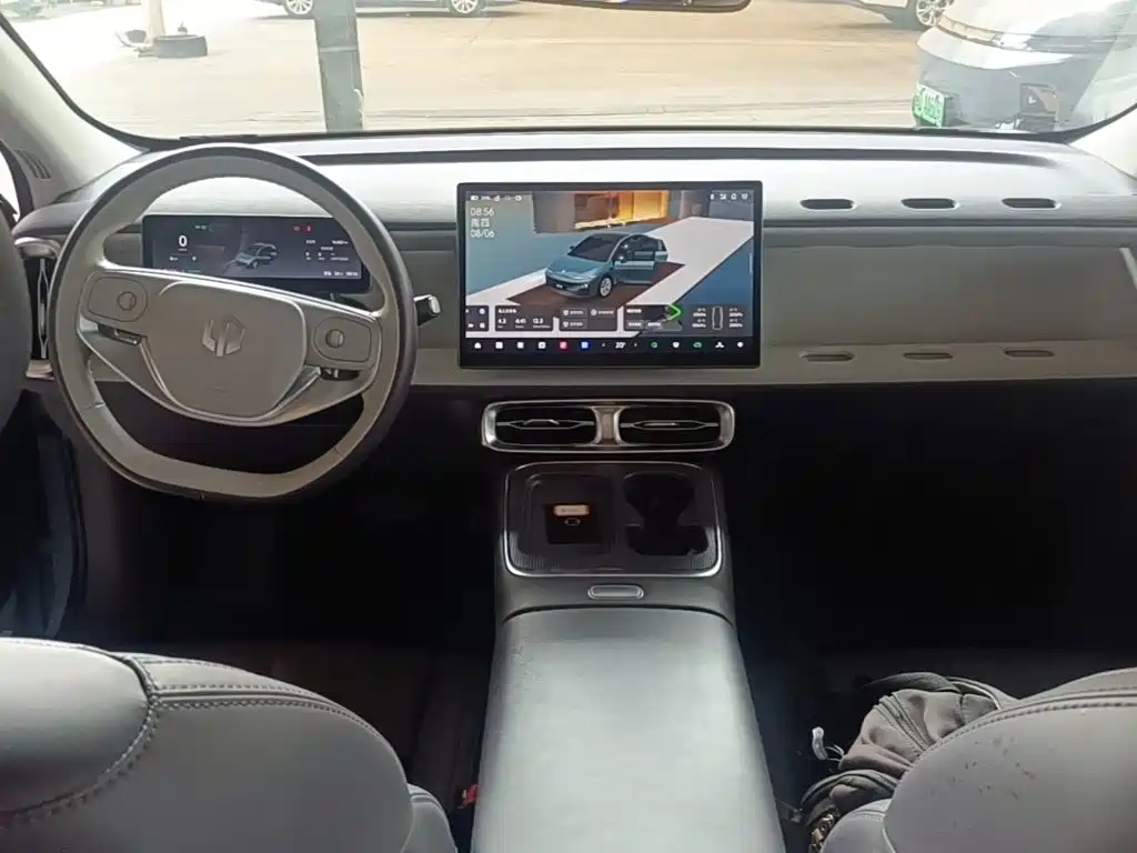 Leapmotor Ноль один. — миниатюра 10