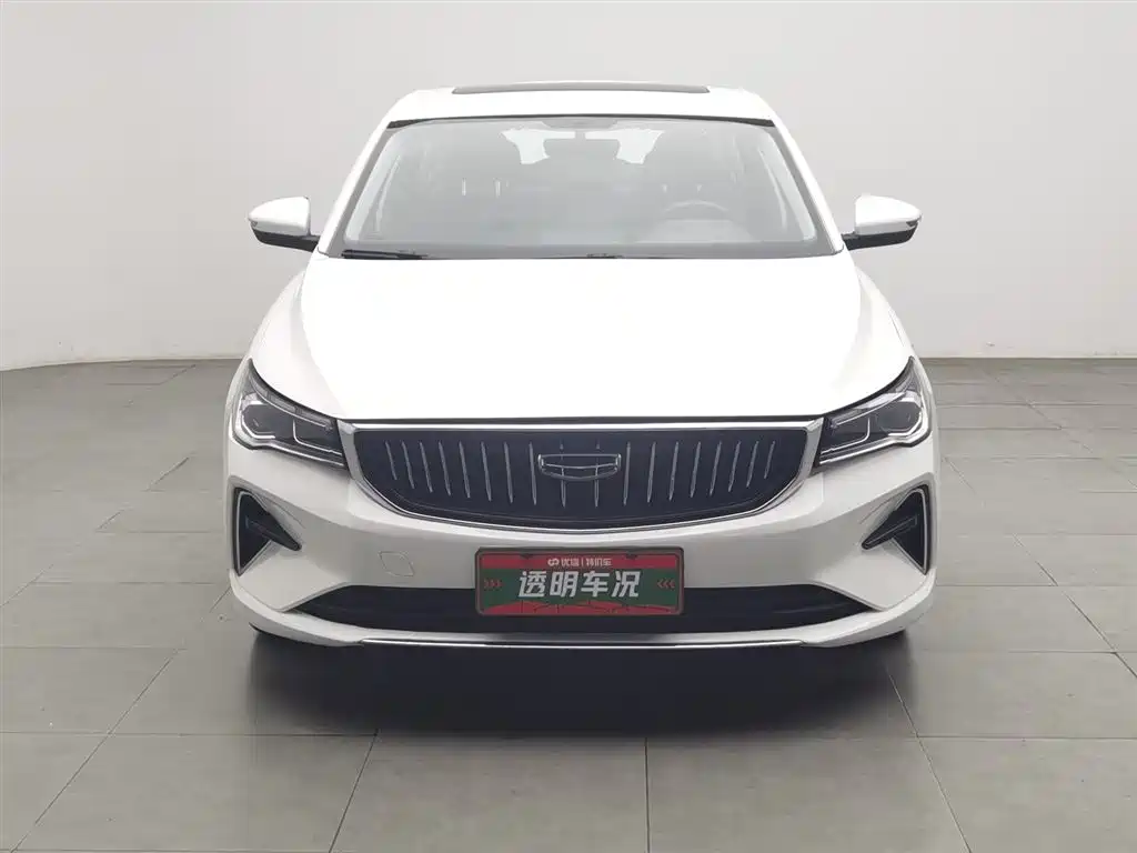Geely Emgrand 2023 4 Champion 1.5L CVT Luxury