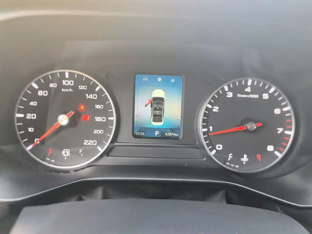 Roewe i5 — миниатюра 12