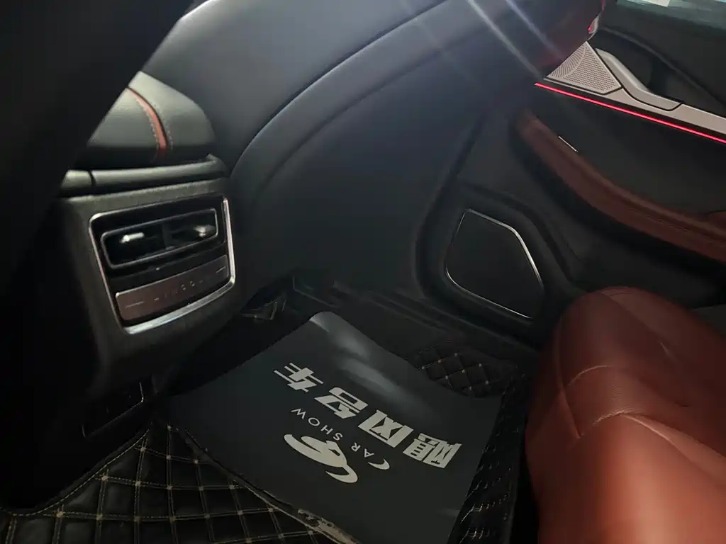 Lincoln Z — миниатюра 30