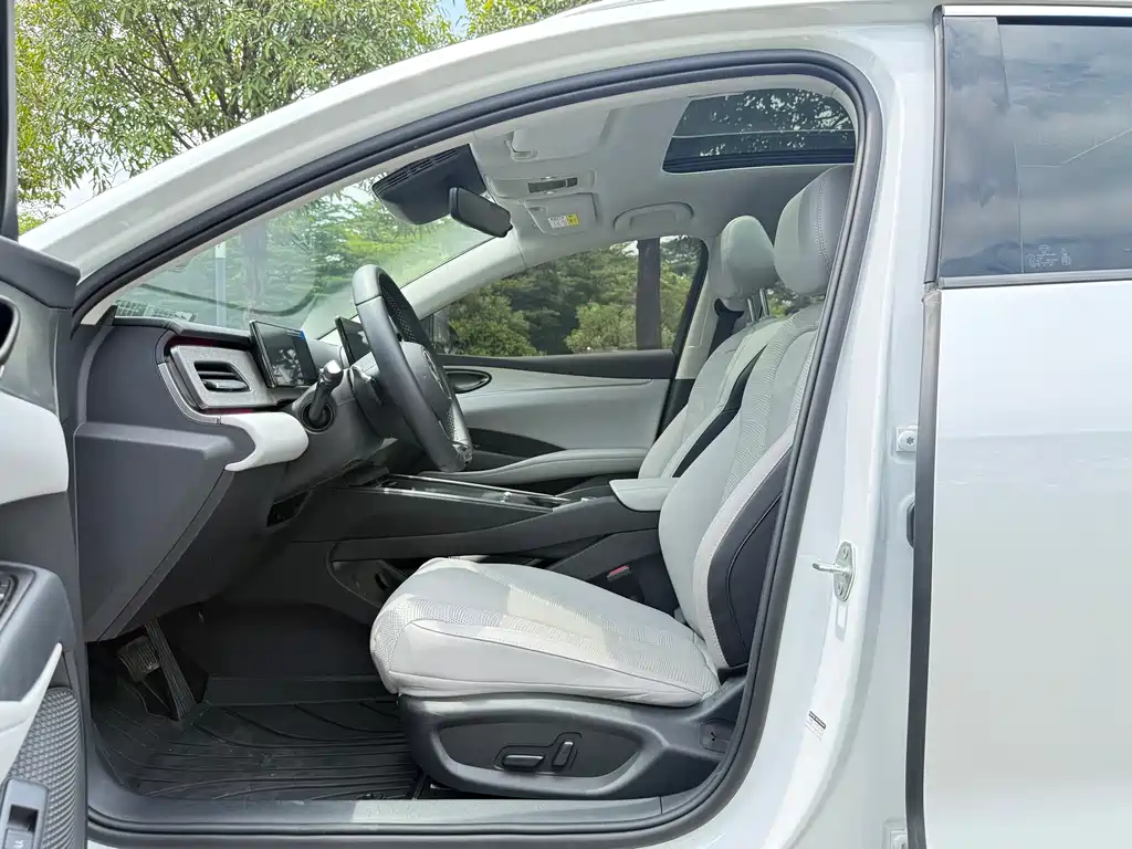 BYD Seal 06 DM-i Touring — миниатюра 4